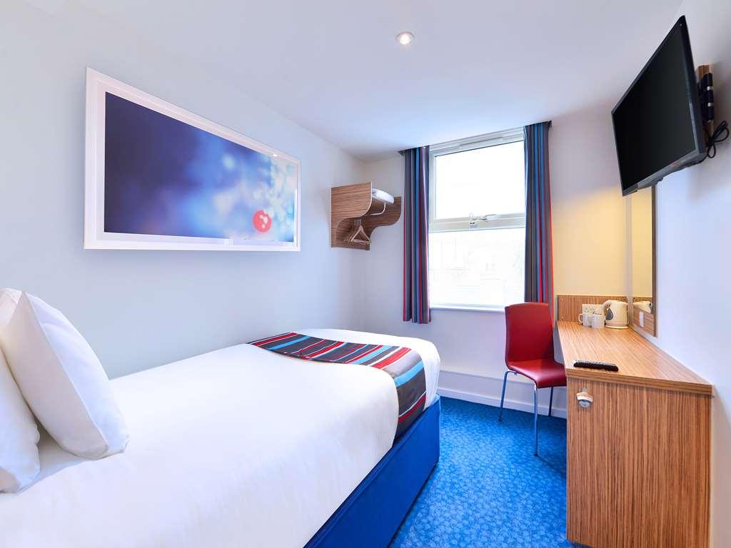 Travelodge Tunbridge Wells Oda fotoğraf