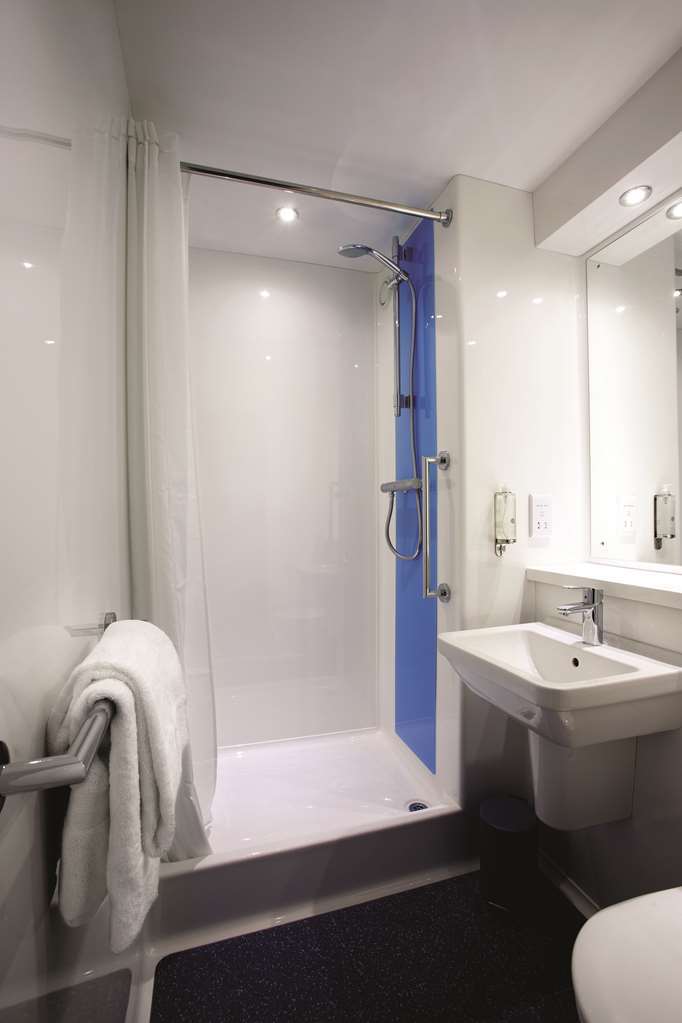 Travelodge Tunbridge Wells Oda fotoğraf