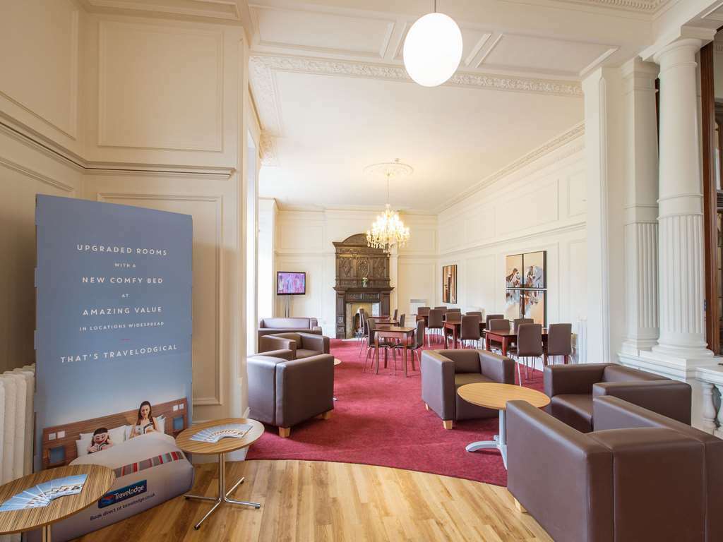 Travelodge Tunbridge Wells Restoran fotoğraf